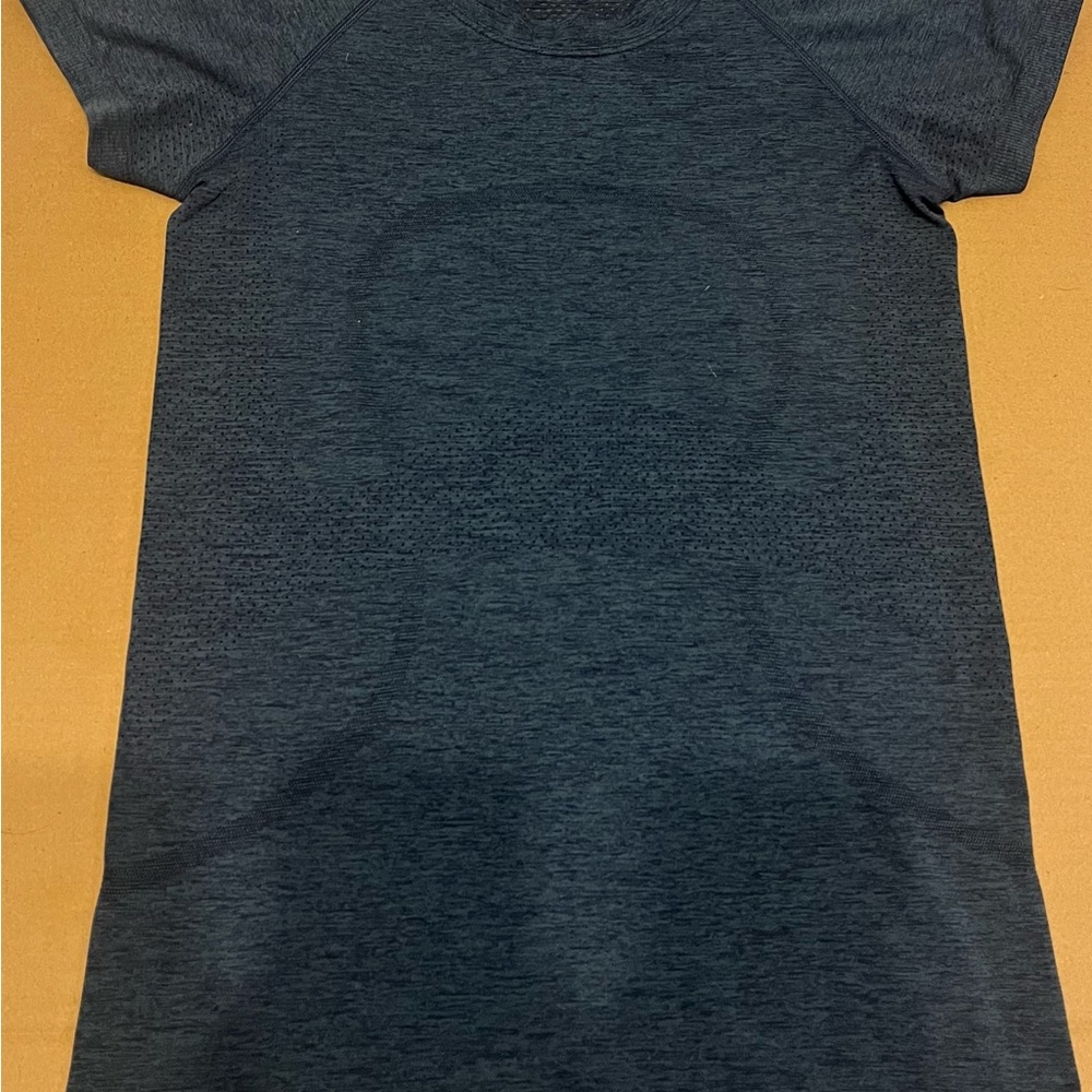 Lululemon swift tech shirt